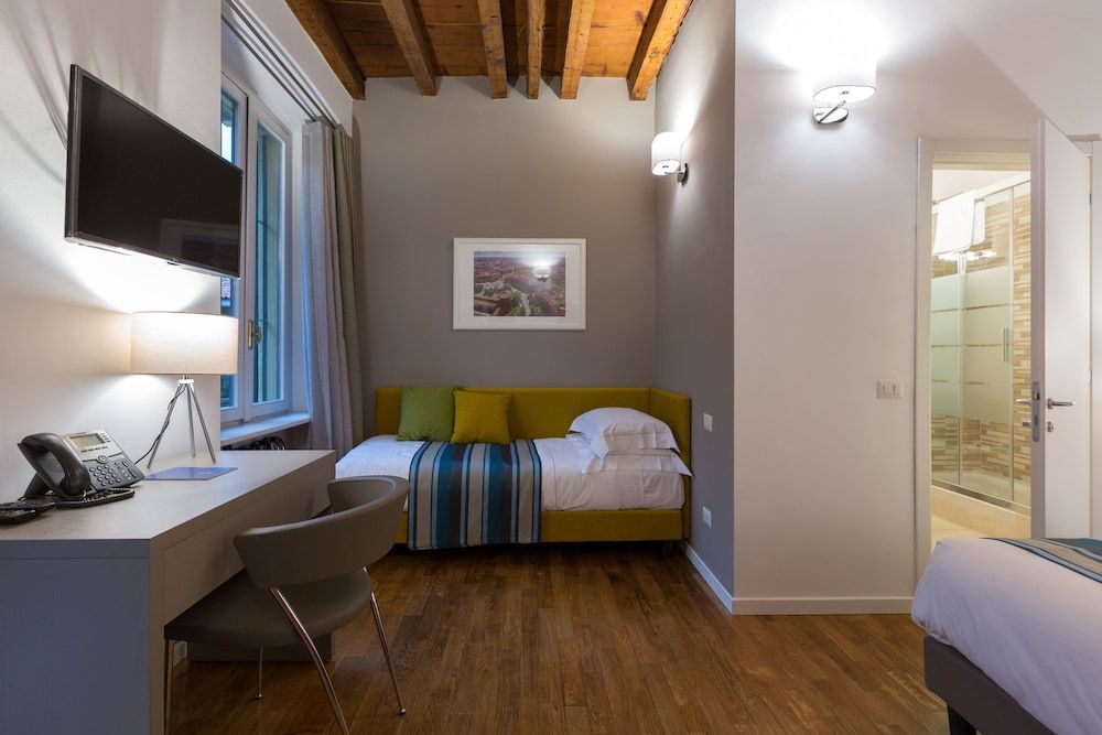 Ai Suma Hotel Standard Triple Room 4