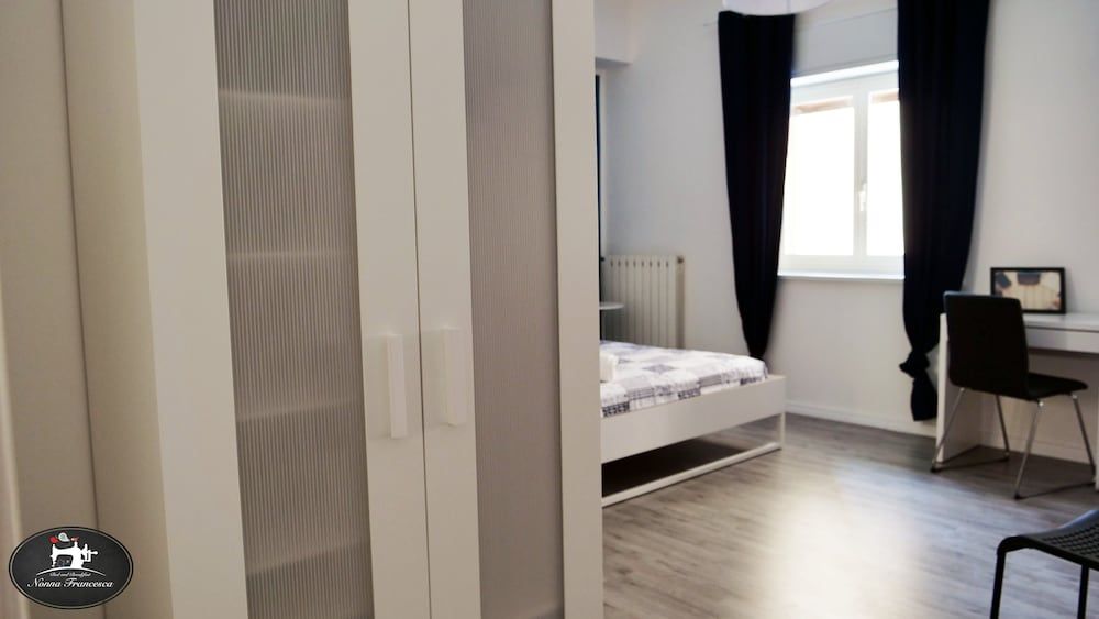 Nonna Francesca Comfort Quadruple Room (Blu ) 9