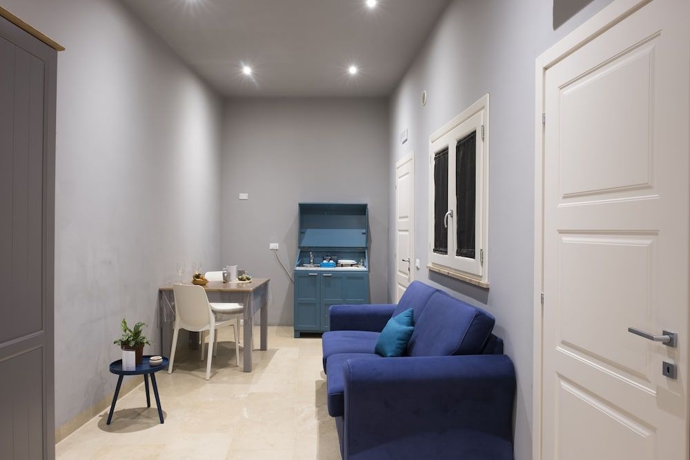 ZIBIBBO SUITES & ROOMS - Aparthotel in Centro Storico a Trapani Junior Suite, 1 Queen Bed, Non Smoking 19