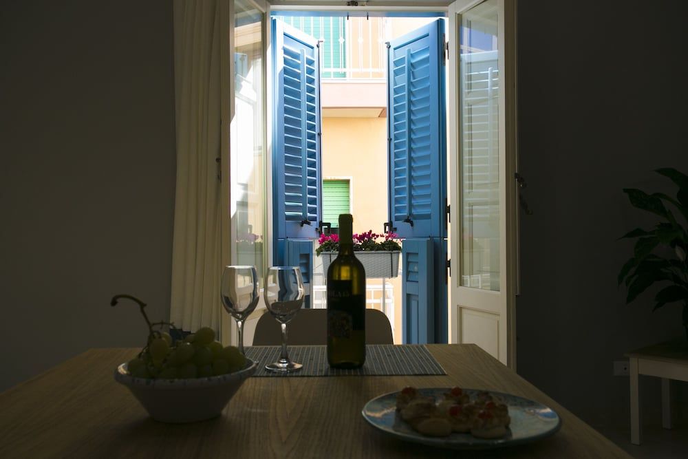 ZIBIBBO SUITES & ROOMS - Aparthotel in Centro Storico a Trapani Family Suite, 2 Bedrooms, Non Smoking, City View 4