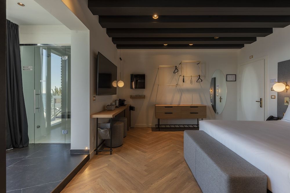 undefined MaisonMe Boutique Hotel - Adults Only 2