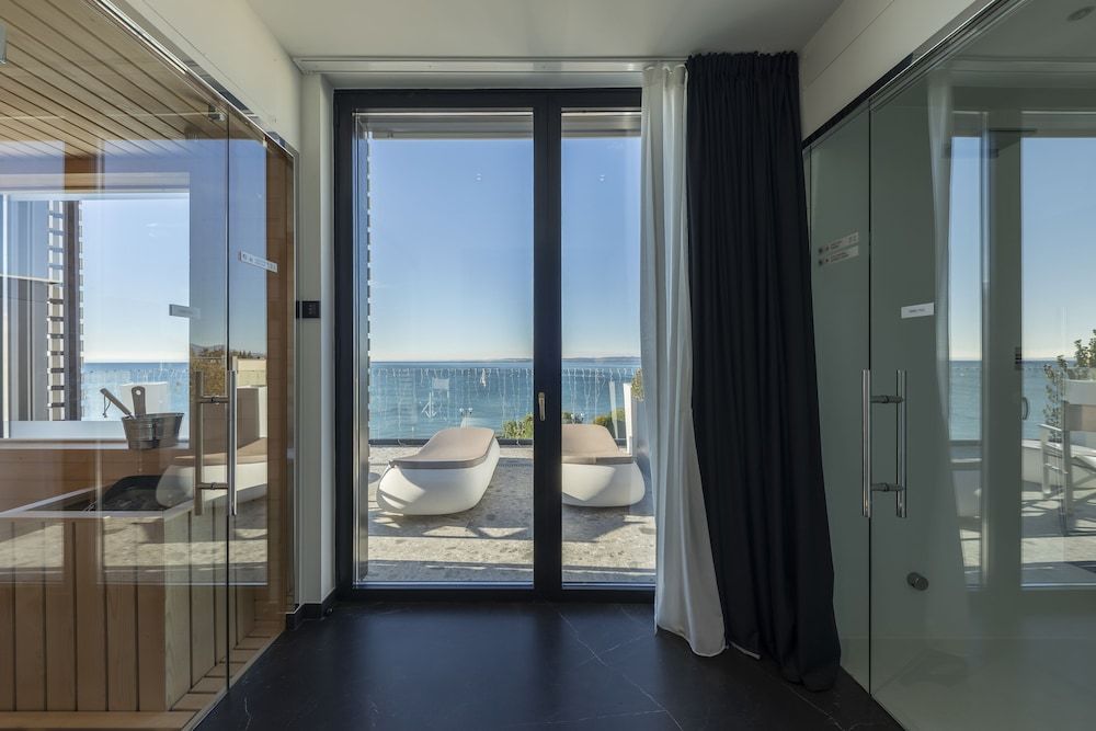 undefined MaisonMe Boutique Hotel - Adults Only 10