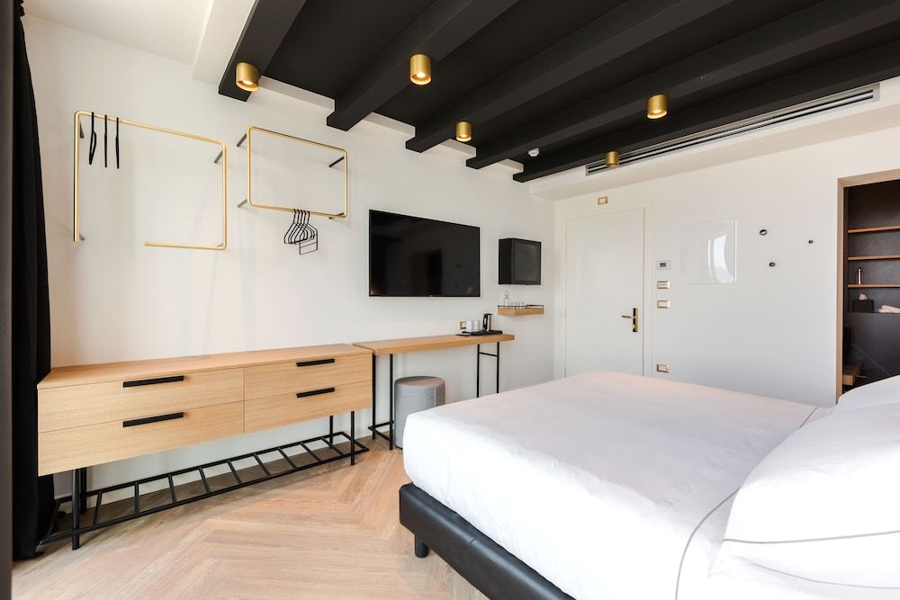 MaisonMe Boutique Hotel - Adults Only Double Room, Balcony