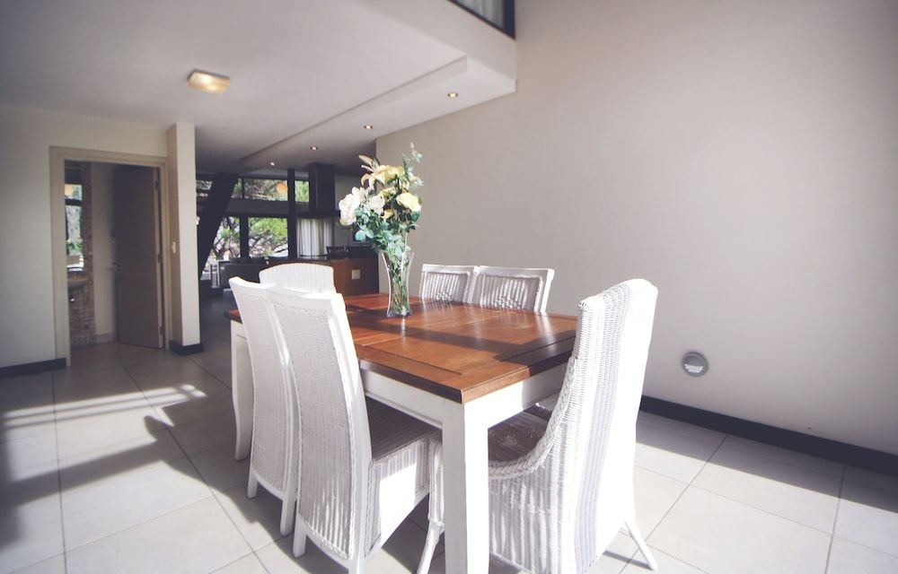 undefined The Glen Apartments 5