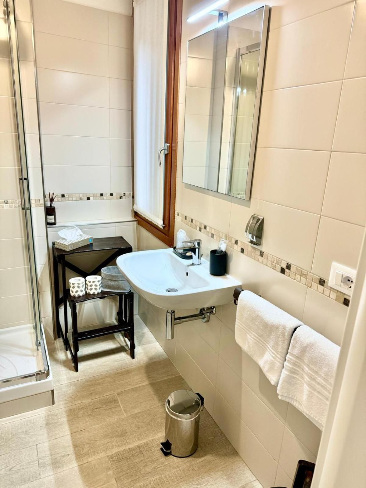 undefined B&B Fortuny 6