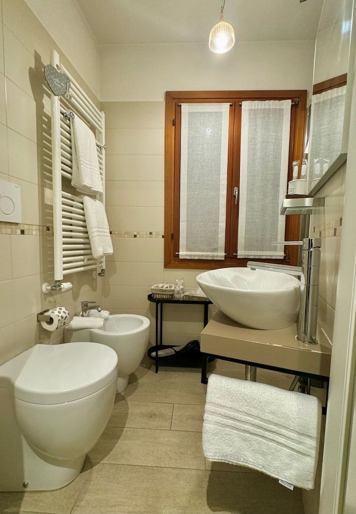 B&B Fortuny Deluxe Double Room 16