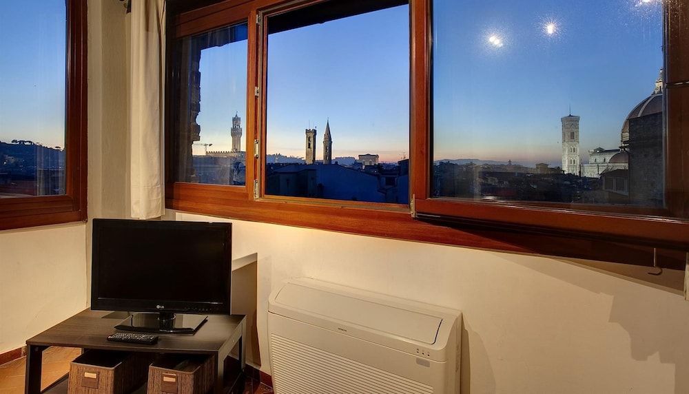 1200 Torre Donati Apartments by Mmega Apartment, 2 Bedrooms (Torre Donati) 16