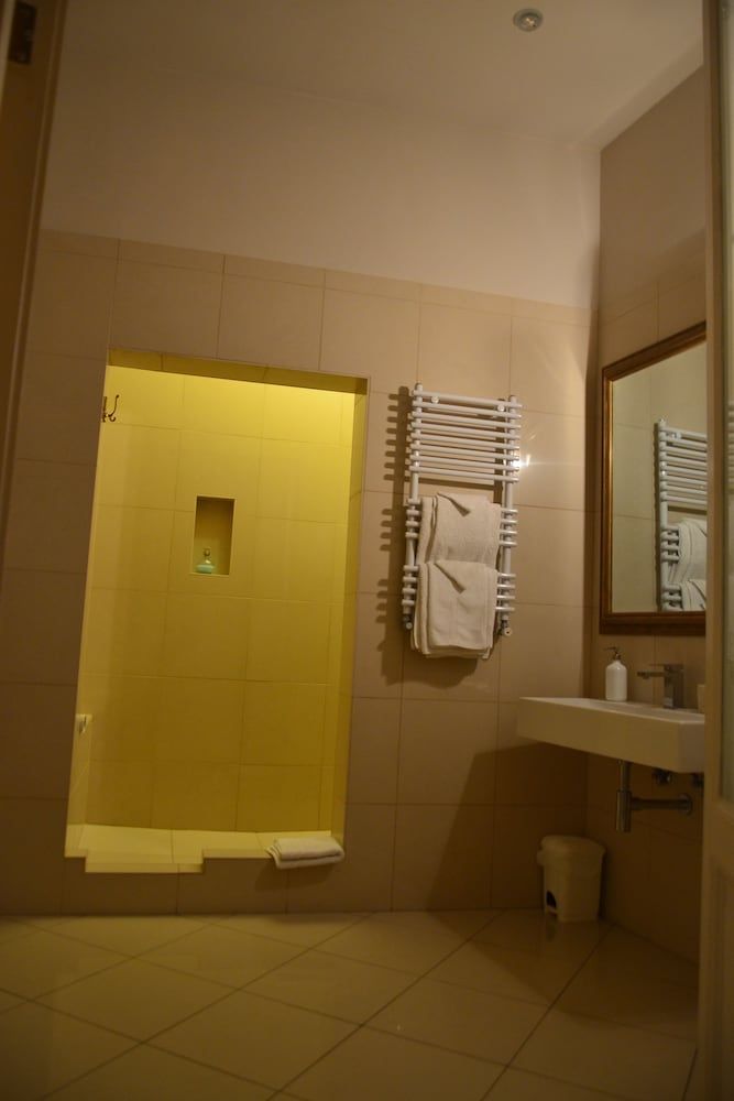 Suite, Terrace