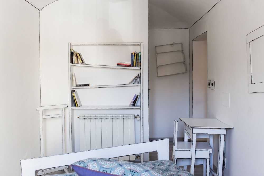 Gallery Double Room, 1 Double Bed, Private Bathroom, City View
