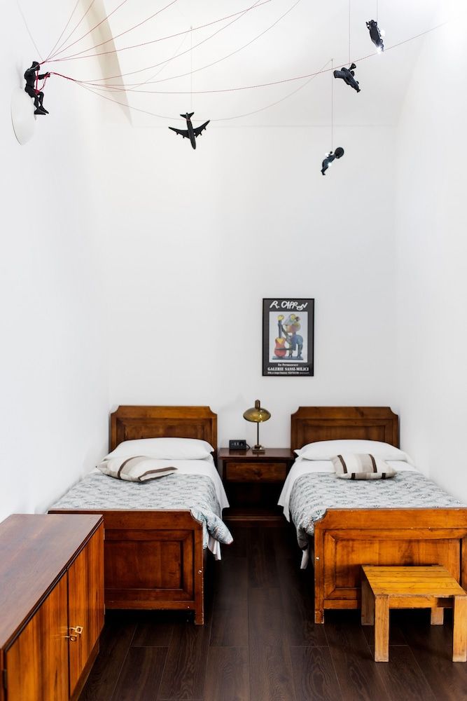 Exclusive Double Room, 1 Queen Bed, Private Bathroom, Courtyard View