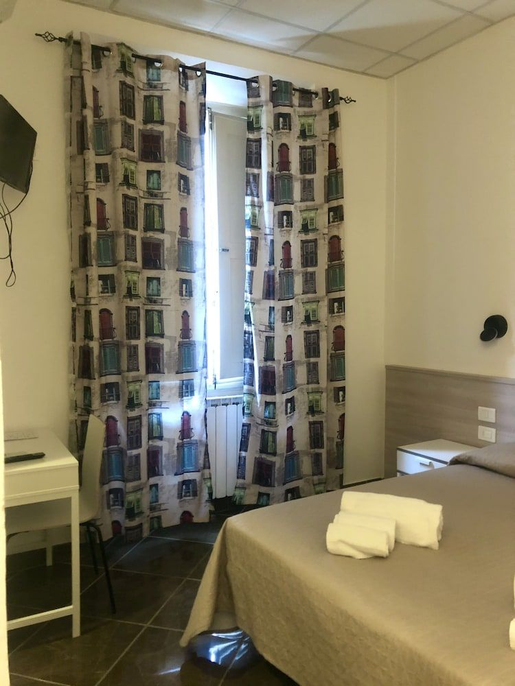 undefined Hotel Nazionale 4