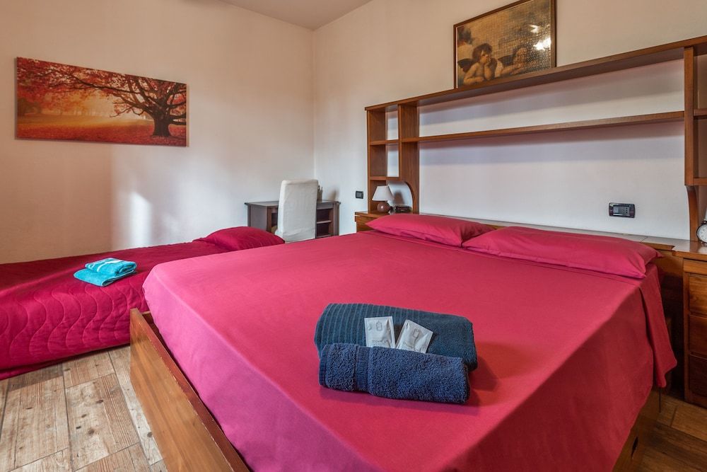 B&B Selvarossa Comfort Double Room, Multiple Beds, Shared Bathroom, Garden View 9