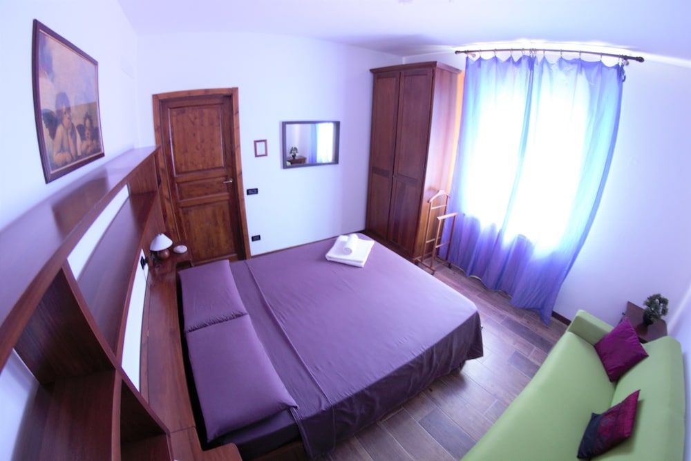 B&B Selvarossa Comfort Double Room, Multiple Beds, Shared Bathroom, Garden View 3