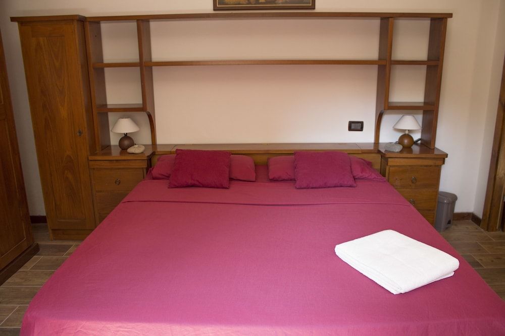 B&B Selvarossa Comfort Double Room, Multiple Beds, Shared Bathroom, Garden View 5