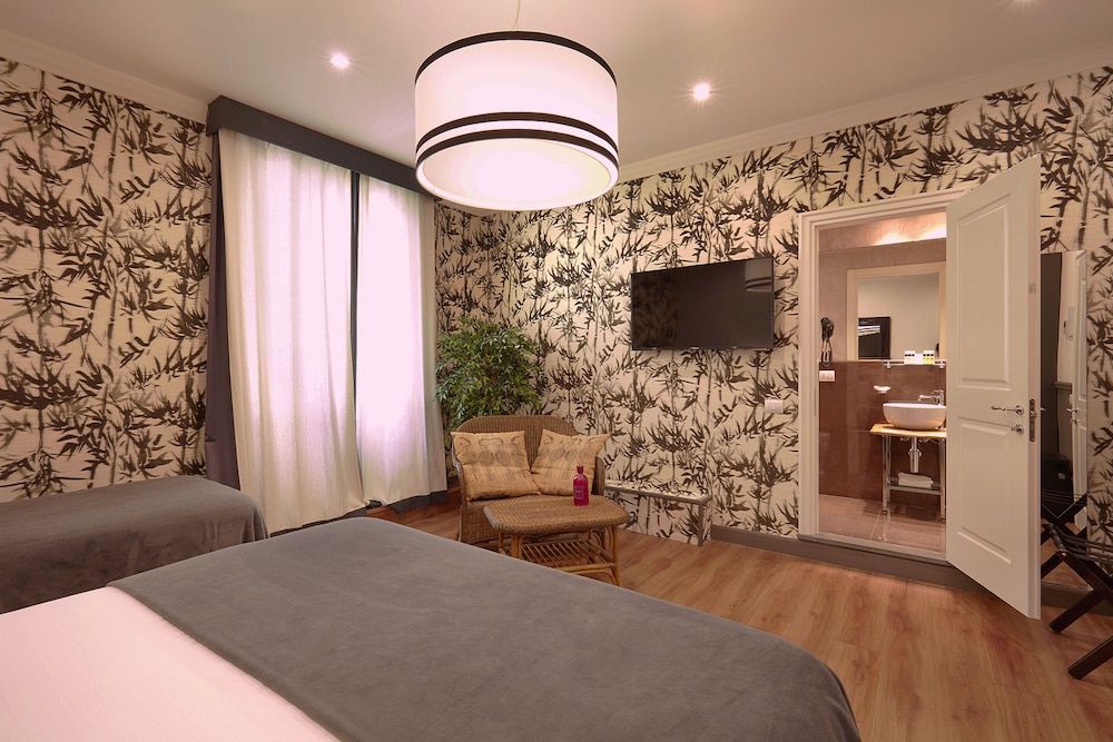 undefined Boutique Hotel Hugo 3