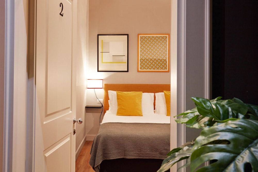 Boutique Hotel Hugo Comfort Double Room, 1 King Bed, Allergy Friendly (Stair Access Only) 5