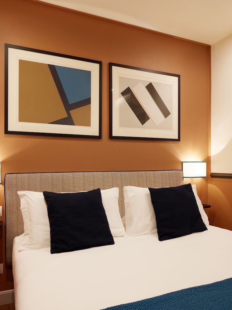 Boutique Hotel Hugo Comfort Double Room, 1 King Bed, Allergy Friendly (Stair Access Only) 8