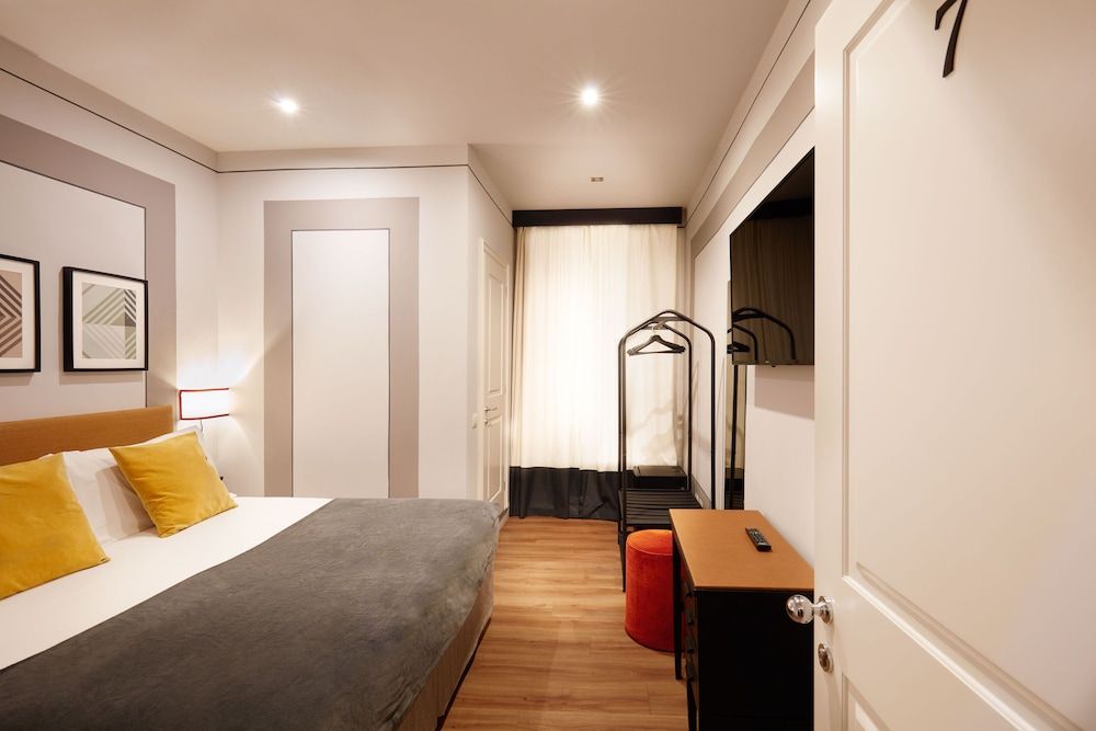 Boutique Hotel Hugo Comfort Double Room, 1 King Bed, Allergy Friendly (Stair Access Only) 5