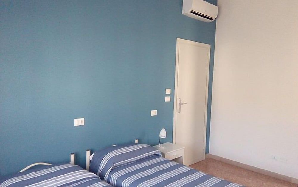 Gardenia Guest House Standard Double or Twin Room 2