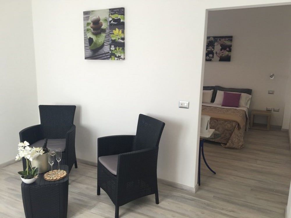 Villa Ester Family Suite, Balcony, Lake View 5