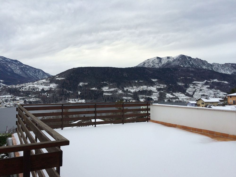 Villa Ester Family Suite, Balcony, Lake View 8