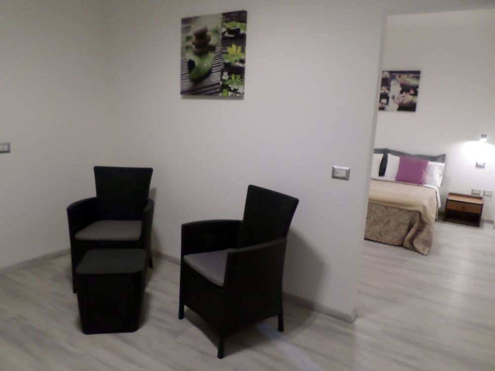 Villa Ester Family Suite, Balcony, Lake View 6