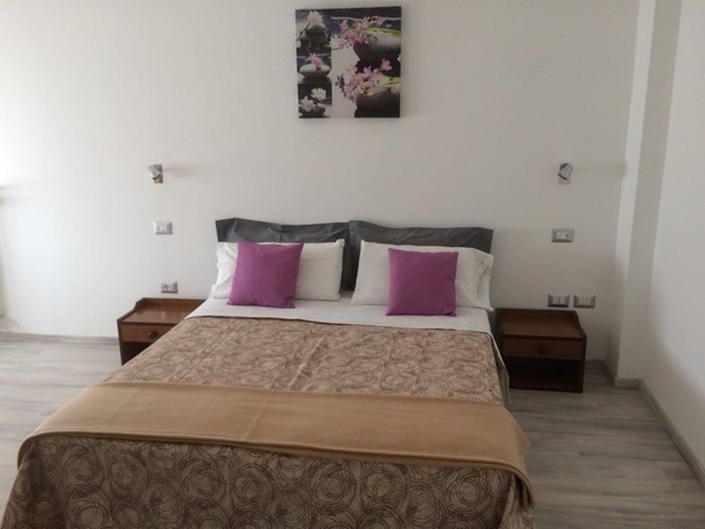 Villa Ester Family Suite, Balcony, Lake View 2