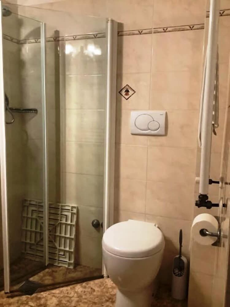 Hotel Savona Basic Single Room 6