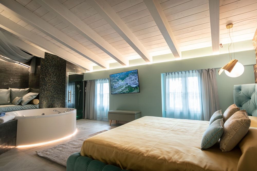 Luxury Studio Suite