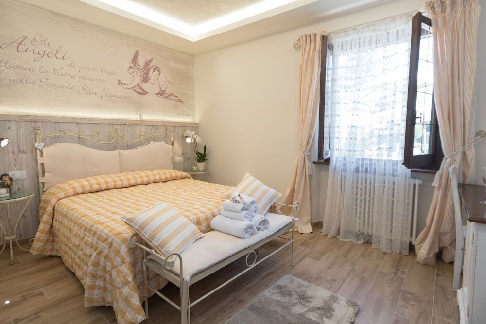 Family Quadruple Room, Multiple Beds, Private Bathroom, Garden View (Chiara)
