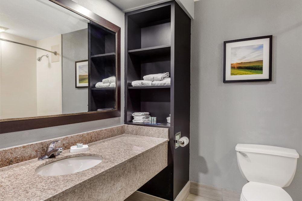 Executive Room, 2 Queen Beds, Non Smoking, Refrigerator & Microwave (Living Room)