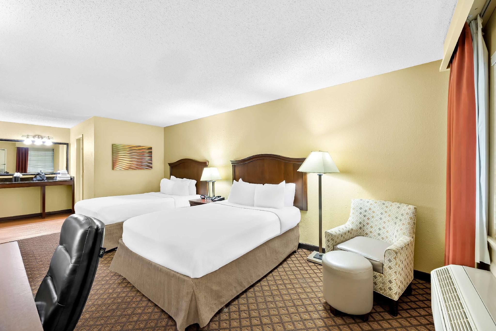 2 queen beds, nonsmoking