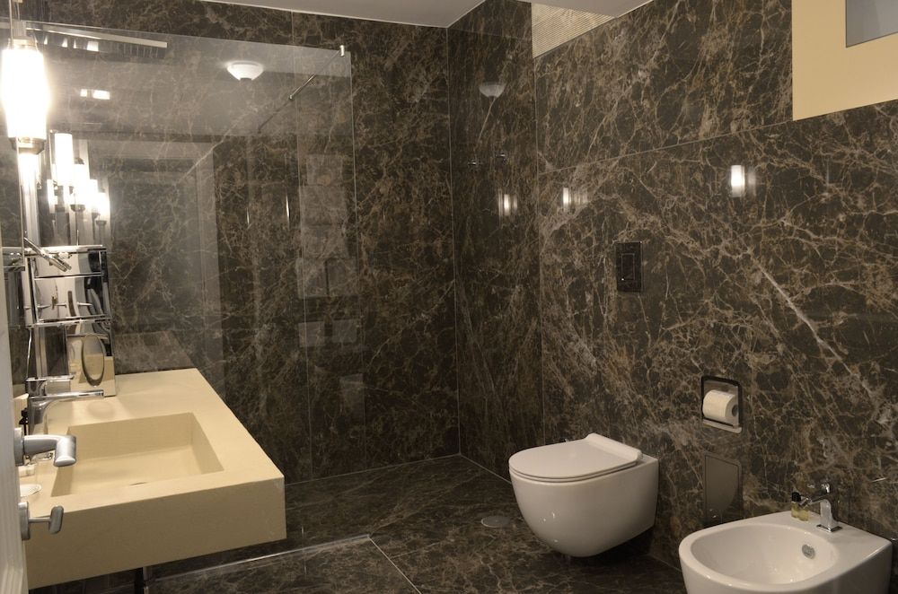 Aquapetra Resort and Spa Executive Suite 2