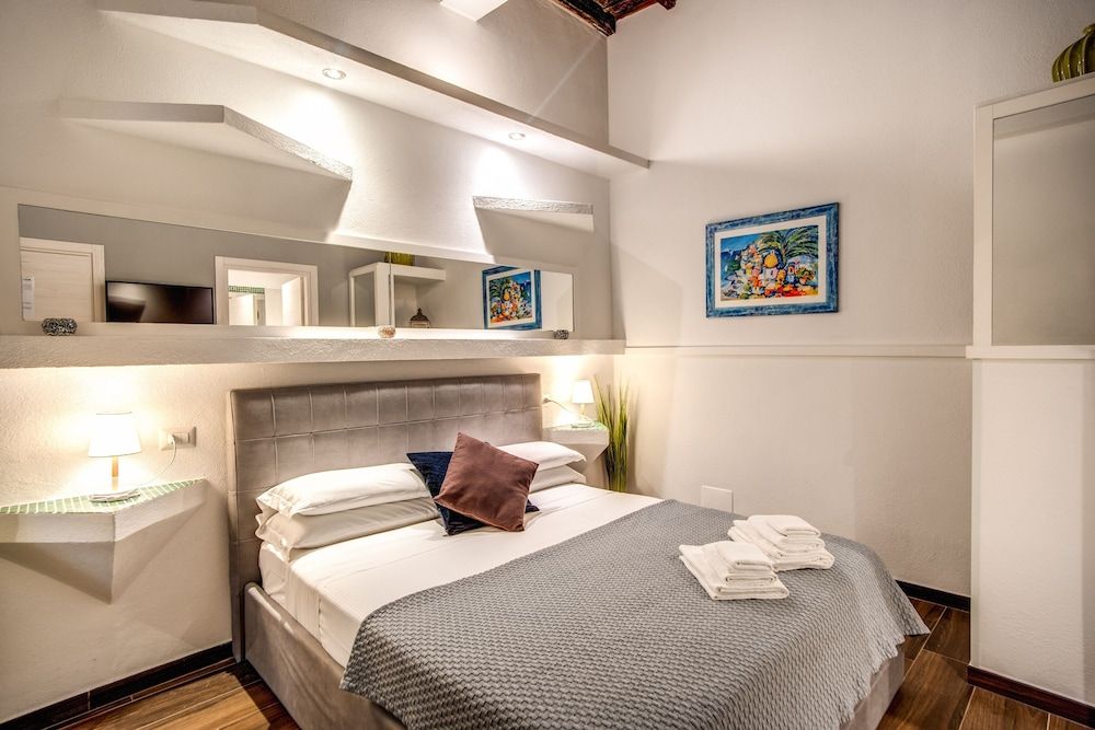undefined Piazza di Spagna Comfort Rooms 4