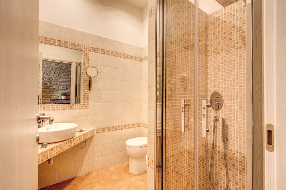 Piazza di Spagna Comfort Rooms Deluxe Double Room 17