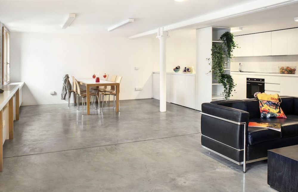 undefined Combo Venezia 2