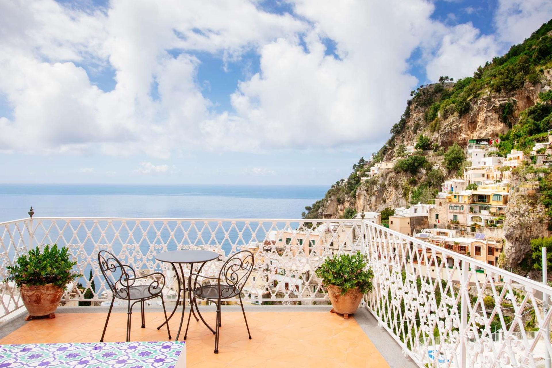 King Suite with Terrace and Sea View