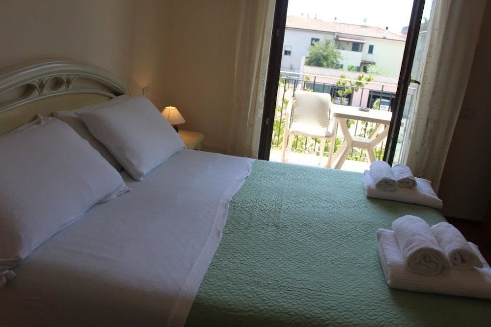 Affittacamere  Alla Tartaruga Triple Room (external private bathroom) 3