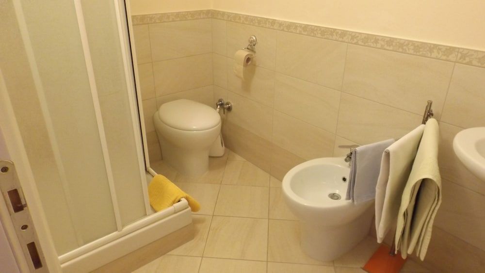 Affittacamere  Alla Tartaruga Family Room, Private Bathroom 7