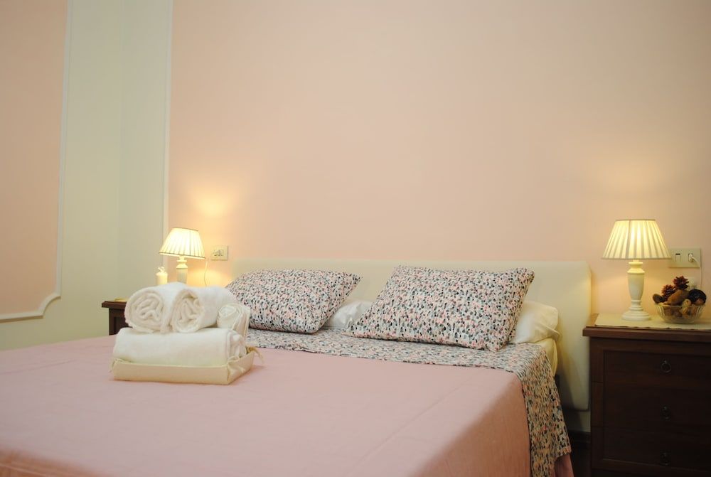 undefined Dreaming Navona Rooms 10