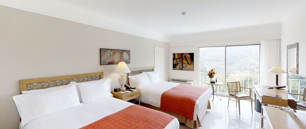 Hotel Estelar Altamira Superior Room, 2 Twin Beds