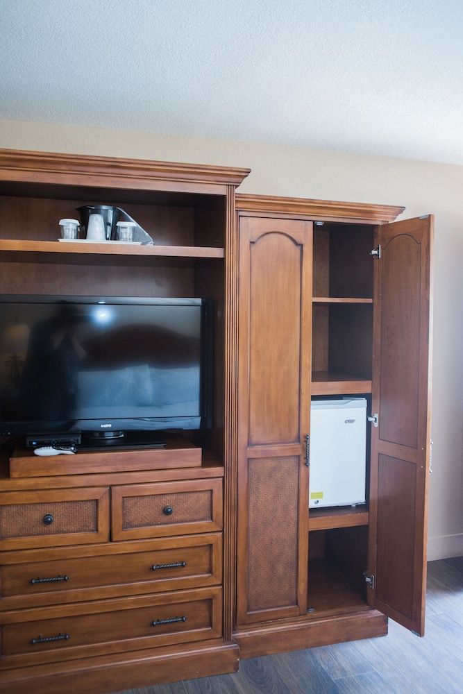 Casa Ojai Inn Deluxe Room, 1 King Bed 10