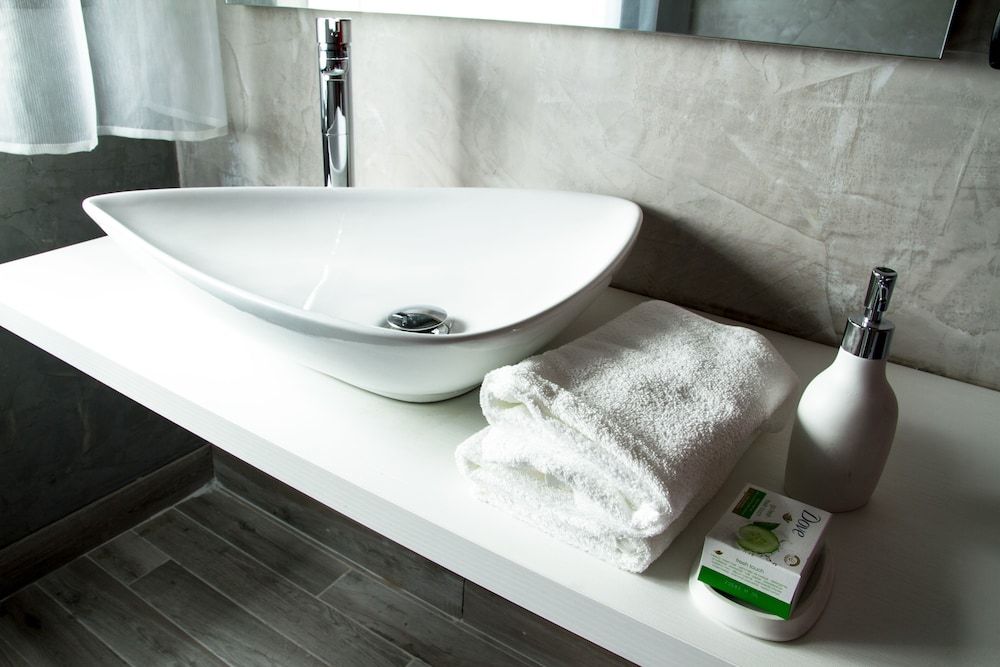 B2in Suite & Office Deluxe Suite, 1 Bedroom, Jetted Tub, Tower 3