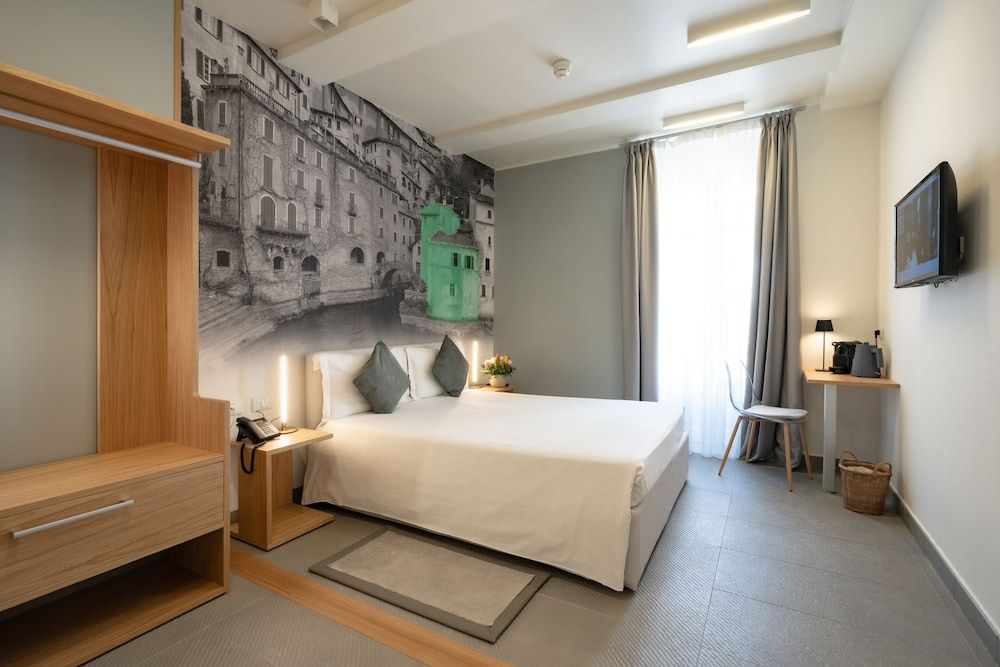 Avenue Boutique Hotel Deluxe Double Room, 1 Double Bed 5