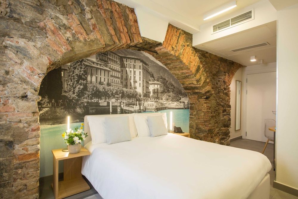 Avenue Boutique Hotel Deluxe Double Room, 1 Double Bed 9