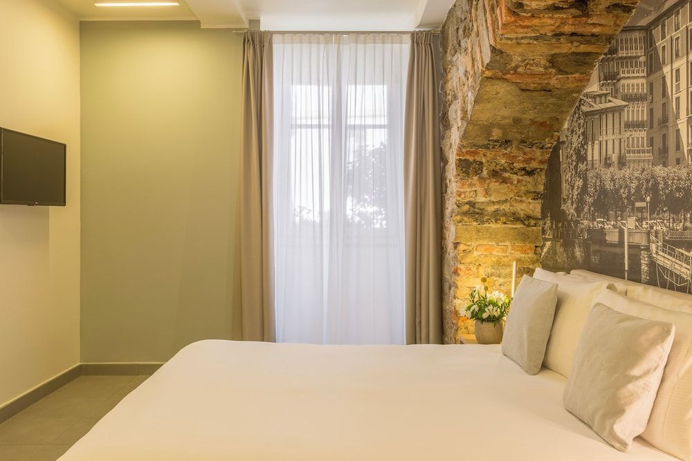 Avenue Boutique Hotel Deluxe Double Room, 1 Double Bed 7