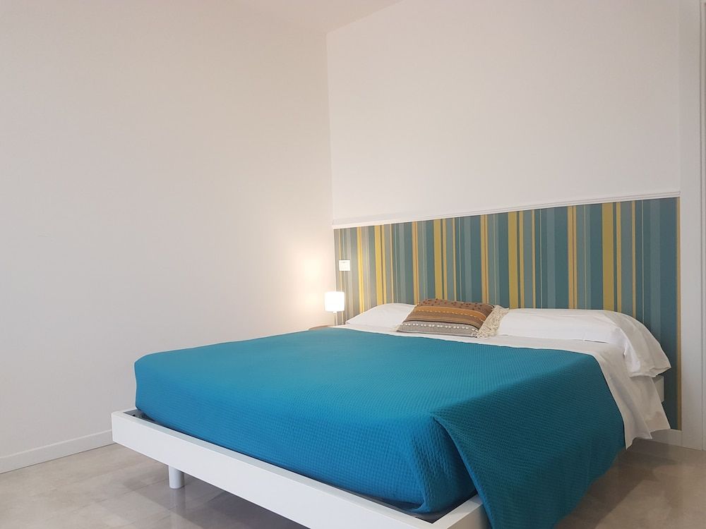 Deluxe Studio, 1 Double Bed, Terrace