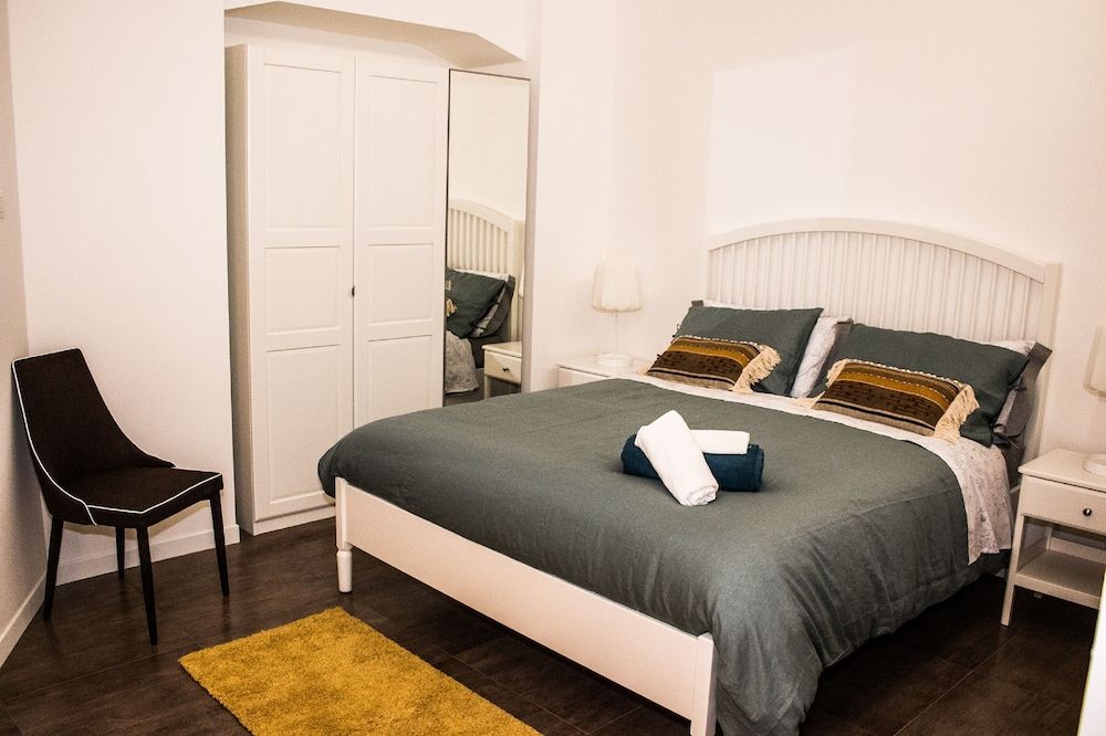 Apartment, 2 Bedrooms, Balcony