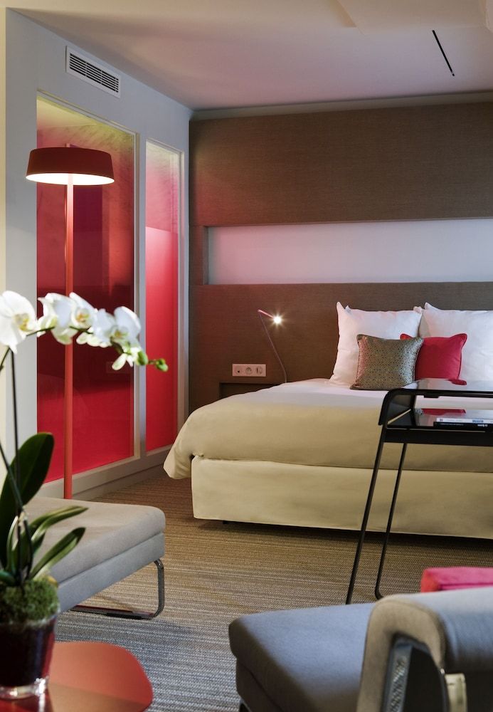 undefined Novotel Paris Les Halles 9