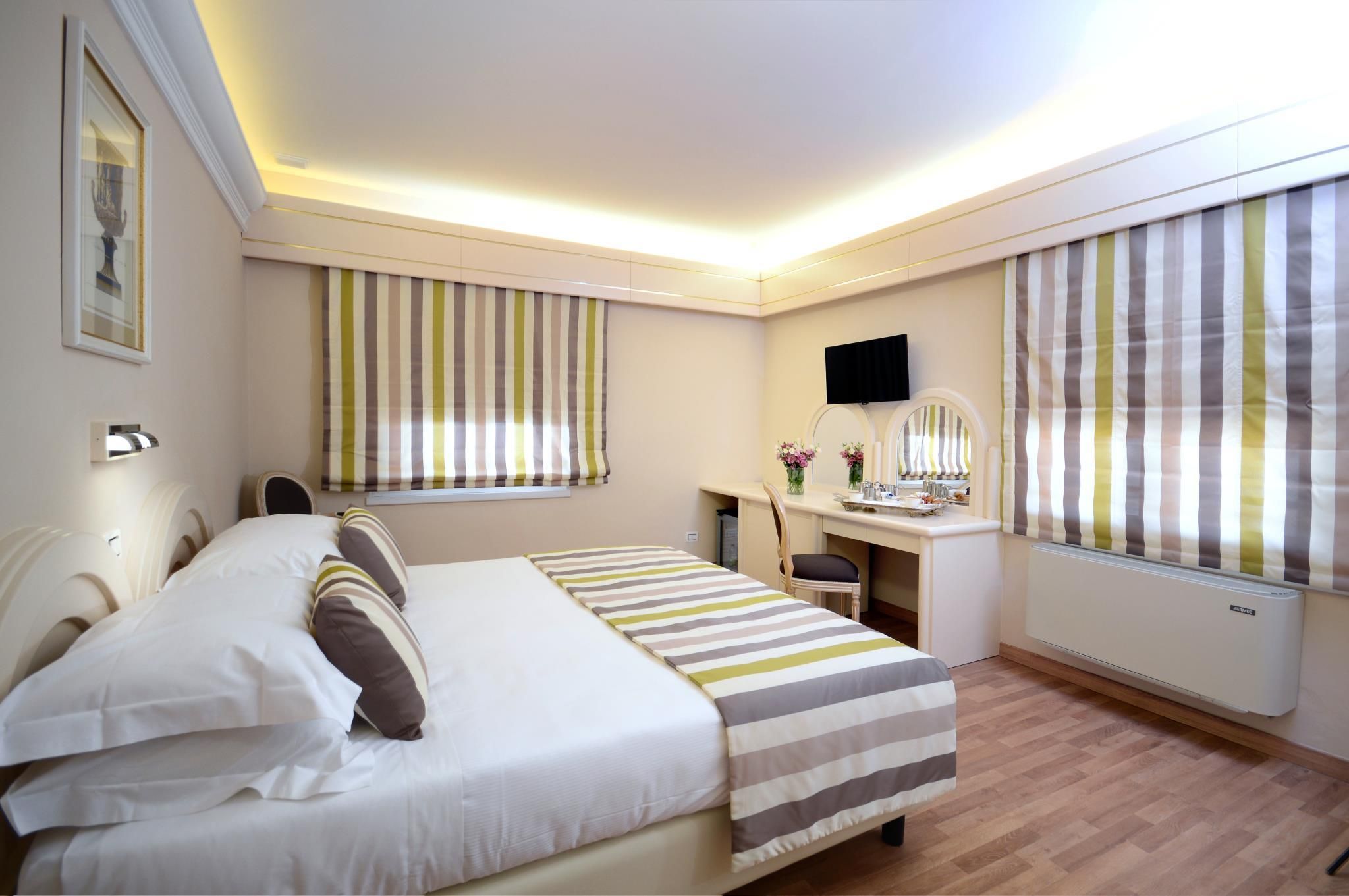Standard Triple Duplex Room